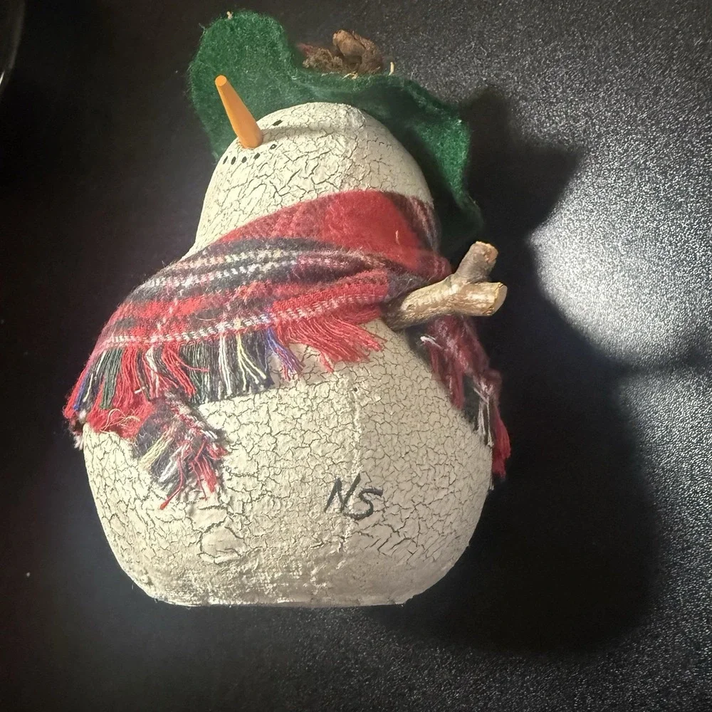 Vintage‎ Natalie Silitch Folk Art Hunter Snowman Figurines  Set Of 2